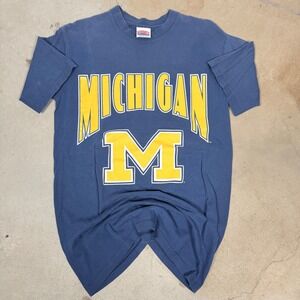 Vintage 90's Michigan Wolverines NCAA T Shirt Mens Large Nutmeg Athletic Dept